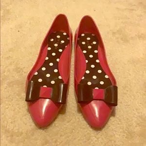 Size 9 Kate Spade flats.